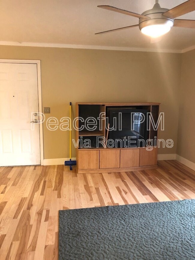 Building Photo - 1247 W 1520 N