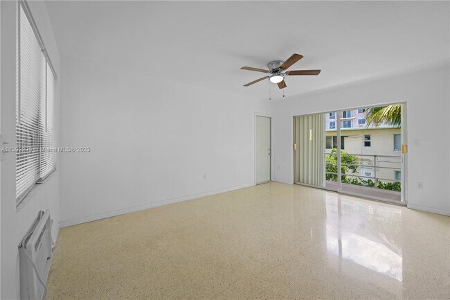 Foto del edificio - 501 NE 82nd Terrace