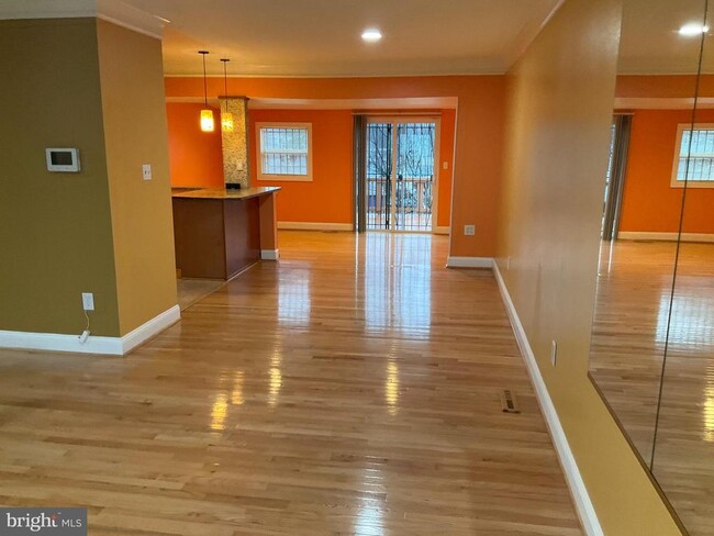 Foto del edificio - 7905 Cawker Ave