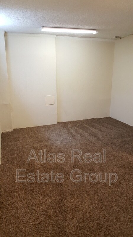 Foto del edificio - 14385 Pensacola Dr