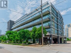 Building Photo - 8-528 Fieldway Rd