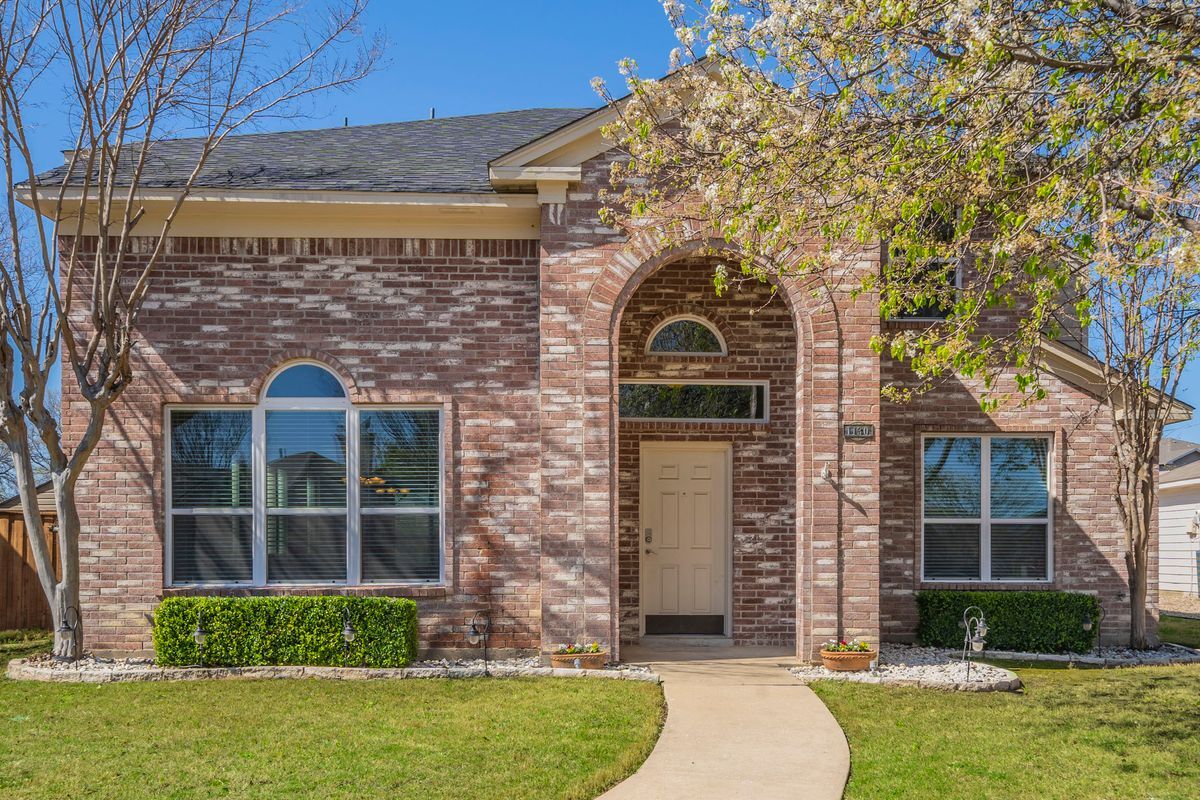 Foto principal - 1130 Wake Forest Dr