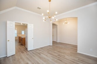 Building Photo - 2710 Falcon Knoll Ln