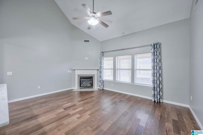 Foto del edificio - 6744 Southern Trace Cir