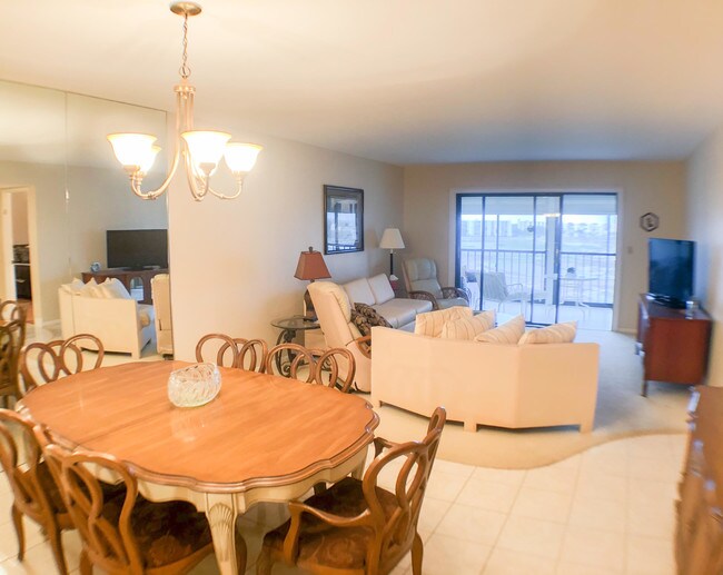 Building Photo - 14426  Amberly Lane 706 Delray Beach FL 33446