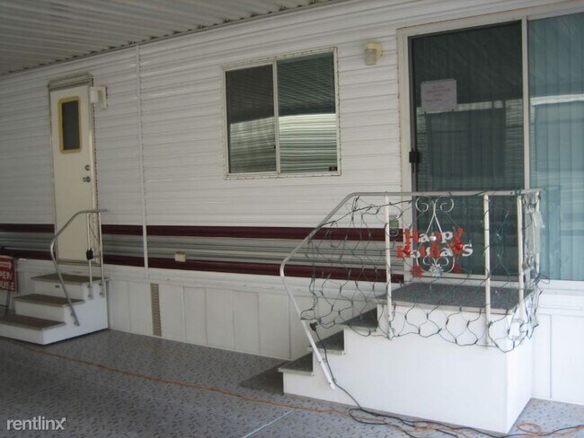 Foto del edificio - 3401 E Main St