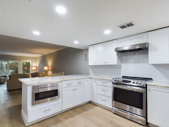 Building Photo - 151 Calhoun Ave