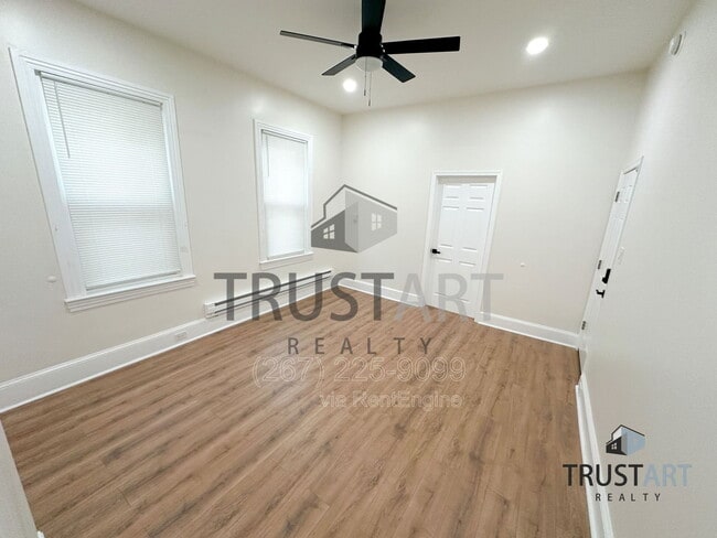 Building Photo - 4633 Penn St