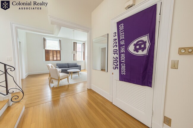 Foto del edificio - 1712 Beacon St