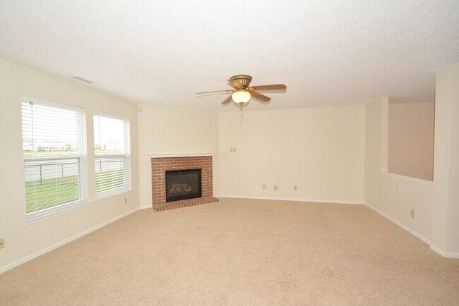 Foto del edificio - 8234 Gathering Cir