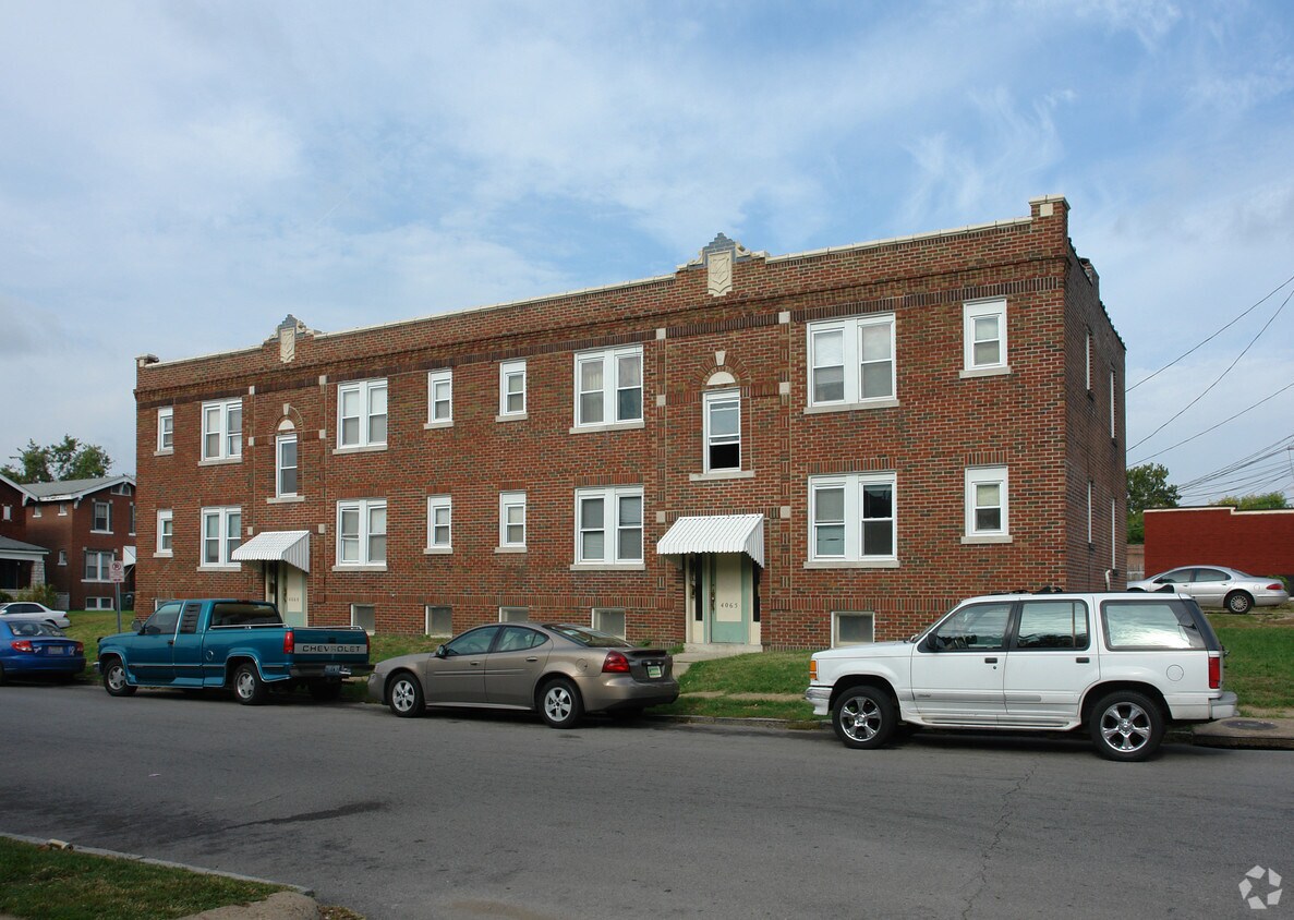 Primary Photo - 4065-4069 S Spring Ave