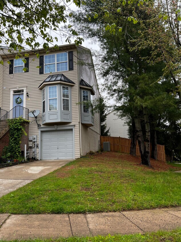 4731 Buxton Cir, Owings Mills, MD 21117 Townhome Rentals in Owings