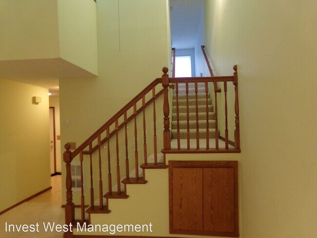 Building Photo - 2 br, 2 bath House - 8620 NE Mason Drive #26