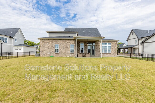 Building Photo - 7284 Ludlow Drive