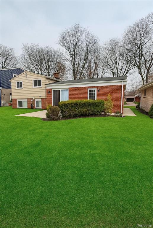 Foto del edificio - 14651 Fairway St