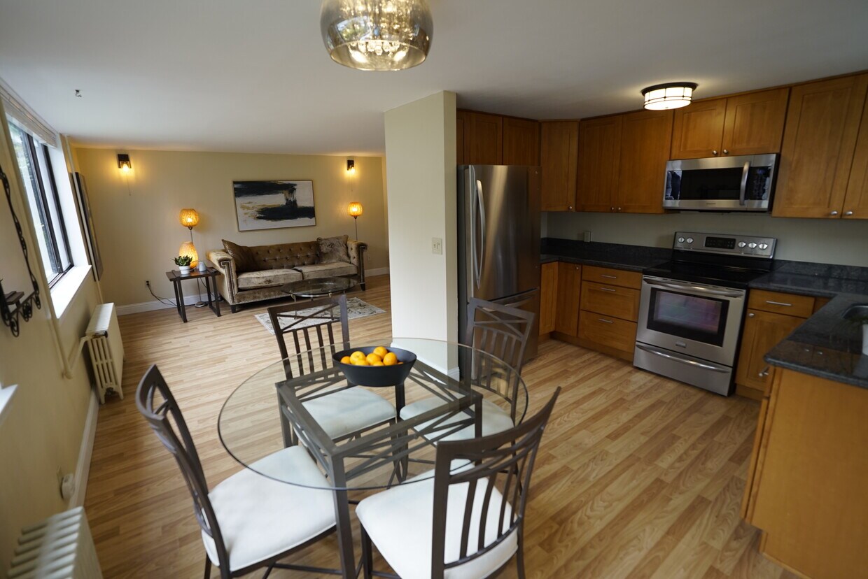 2450 Dexter Ave N Unit 3, Seattle, WA 98109 Condo for Rent in Seattle