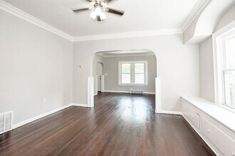 Building Photo - 4126 E 141st St