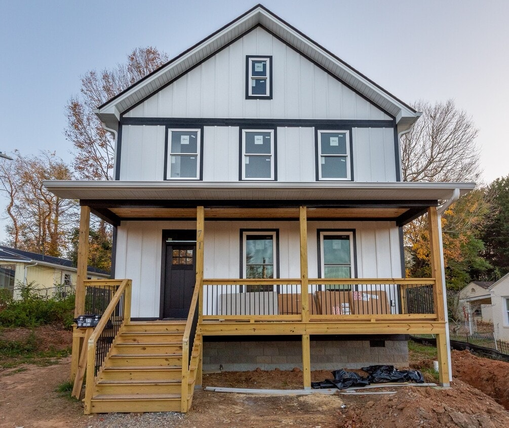 Primary Photo - 71 Oakley Rd
