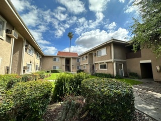 Foto del edificio - Royal Gardens