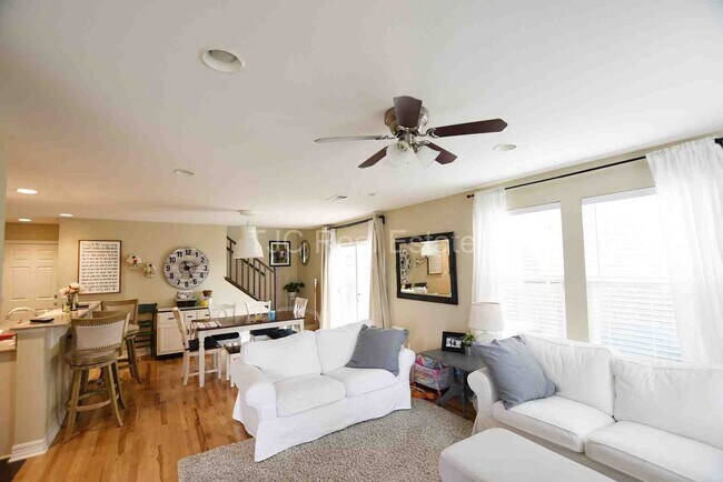 Foto del edificio - Bonus Loft!