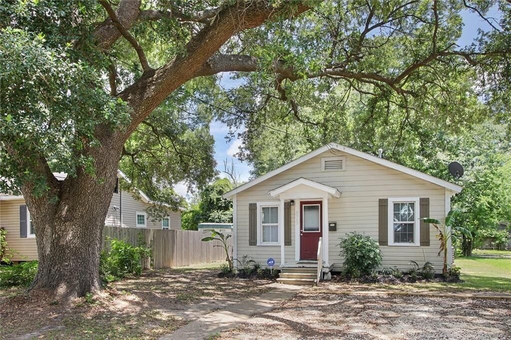 2913 Creole St, Lake Charles, LA 70601 House Rental in Lake Charles