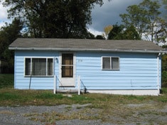 Building Photo - 238 Sayer St