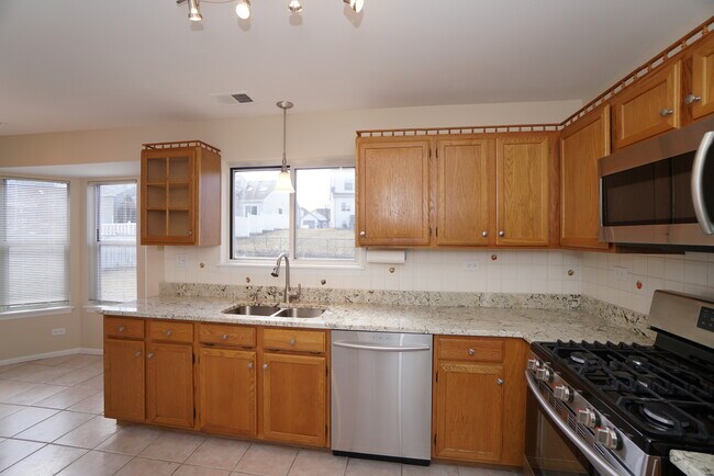 Foto del edificio - 86 Bradford Ln