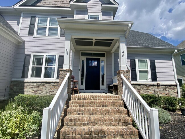 Foto del edificio - 46 Brookhill Ct