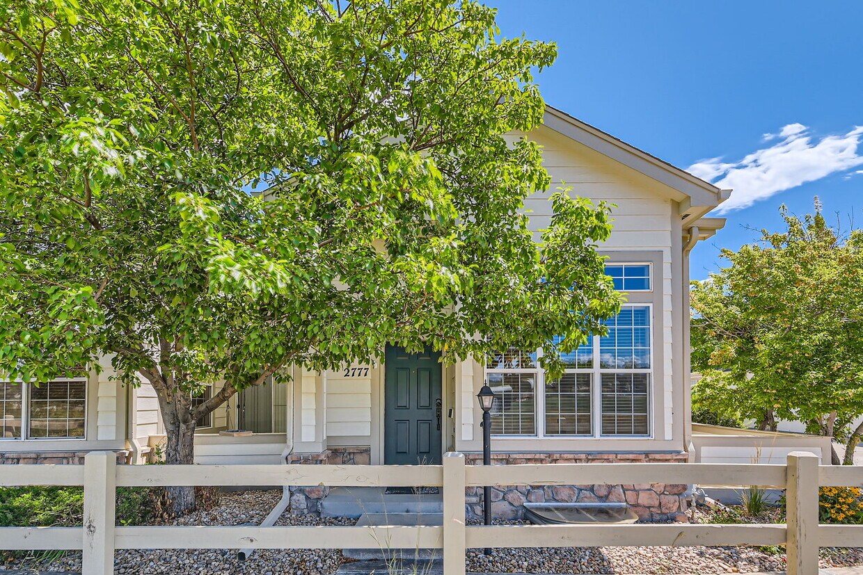 Primary Photo - 2777 Whitetail Cir