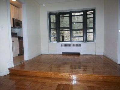 Primary Photo - 310 E 74th St