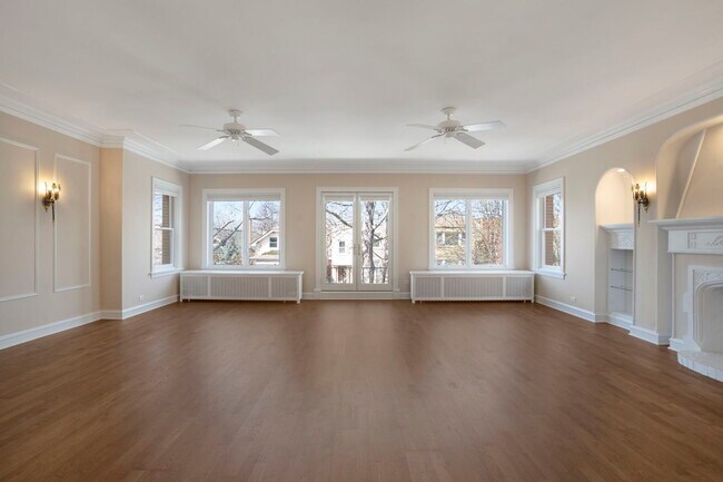 Foto del edificio - 5507 N Sawyer Ave