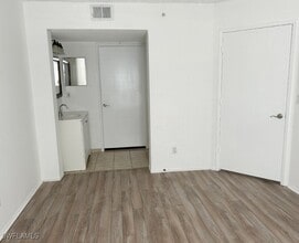 Building Photo - 8245 Ibis Club Dr