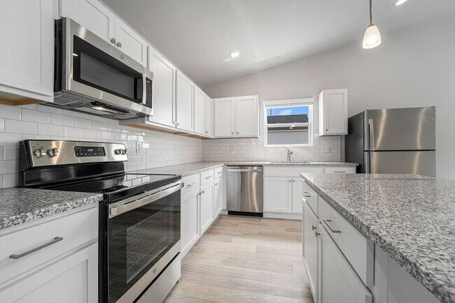 Foto del edificio - 4447 Pine Creek Dr