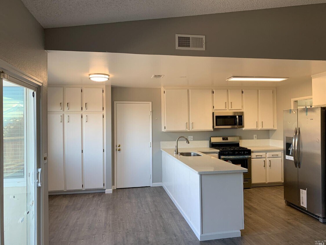 103 Lora Ct, Vallejo, CA 94591 House Rental in Vallejo, CA