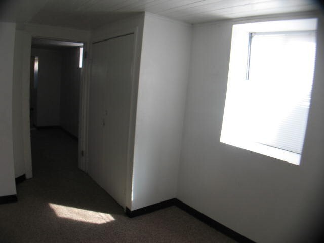 Foto del edificio - ALL PROSPECTIVE TENANTS MUST SUBMIT A $58 NON-REFUNDABLE APPLICATION FEE PER APPLICANT ONLINE AND...