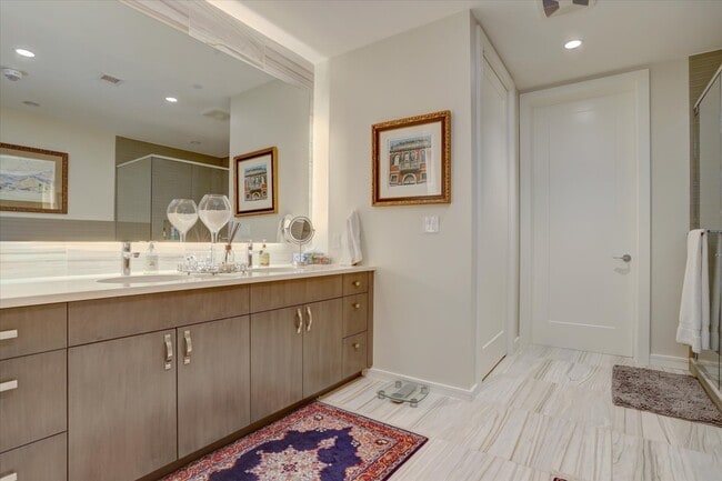 Photo - 250 Columbine St Apartment