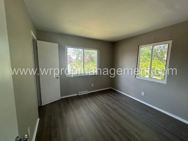 Foto del edificio - 470-476 2nd Street