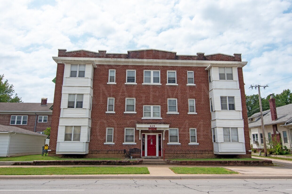 Primary Photo - Studio Apartment