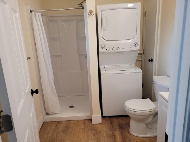 Building Photo - 2 Bed 1 Bath in Bozeman