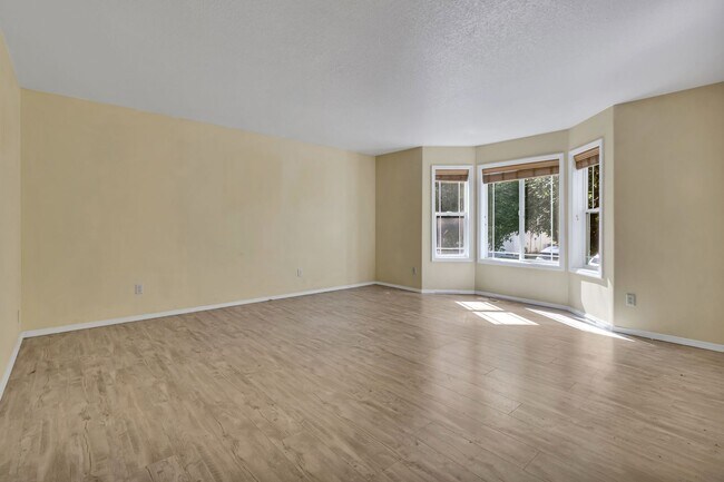 Foto del edificio - 8436 14th Ave SE