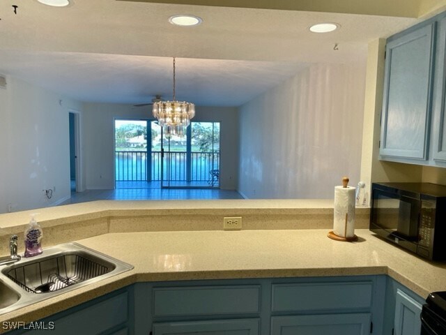 Foto del edificio - 9580 Victoria Ln