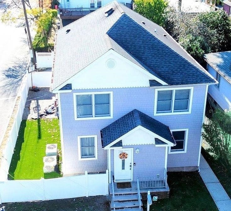 Foto principal - 306 Lincoln Ave