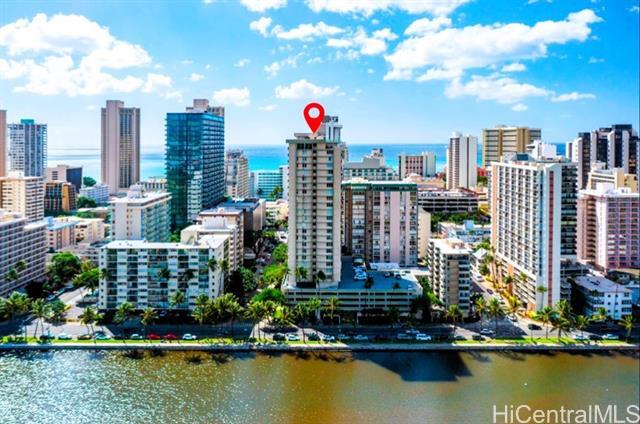 Building Photo - 2345 Ala Wai Blvd