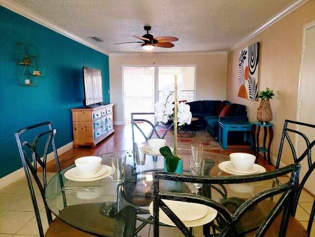 Foto del edificio - 8640 Tahoe Ct