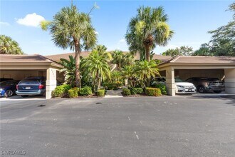 Building Photo - 4201 Sawgrass Point Dr