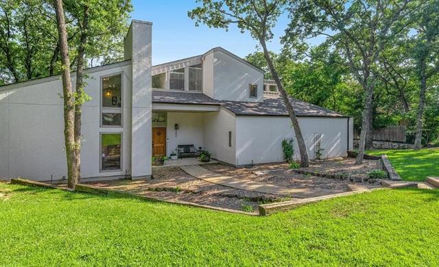 Building Photo - 2304 Wood Cliff Ct