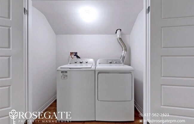 Building Photo - All-Inclusive 1-Bedroom Basement Apartment with 2 Parking Spaces – Bradford