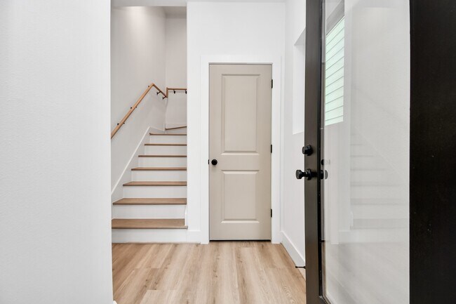 Foto del edificio - 2313 Eagle St