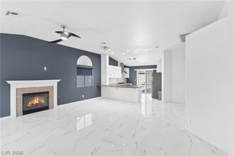 Building Photo - 4402 Cassandra Dr