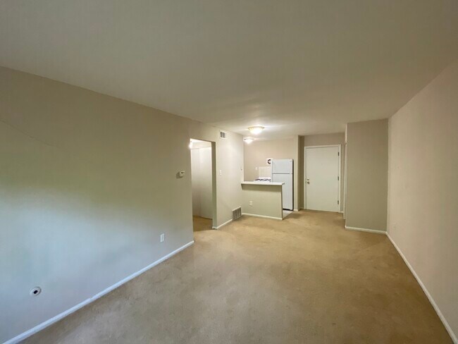 Foto del edificio - 7108 Horner Ave